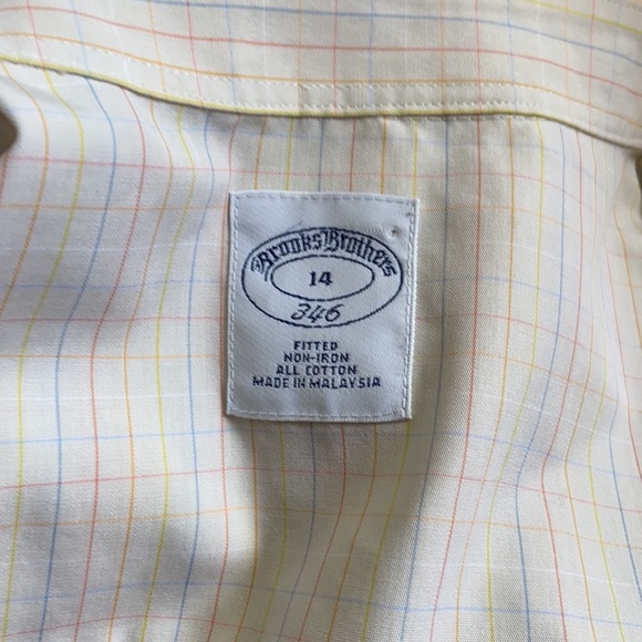 Brooks Brothers Tops - Women’s Brooks Brothers fitted non iron all cotton button down shirt (346)